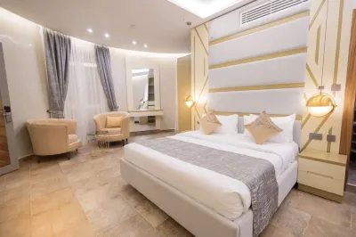 Grik Hotel - Entebbe
