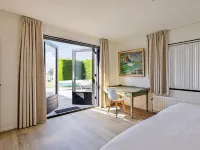 Lakeside Stay in Kamperland