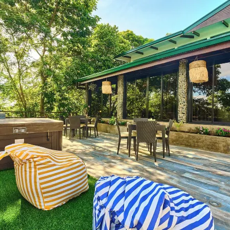 Cuatro Maya by ARAW Residences