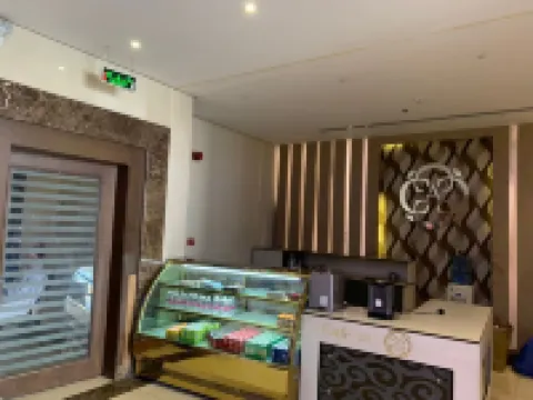 Laylati Dhahrat Laban