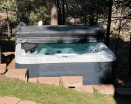 Amberwood Estate w 5 Showers Spa Mtn Views