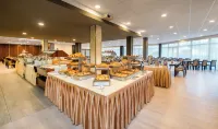 Hunguest Szeged - ex Forrás - breakfast