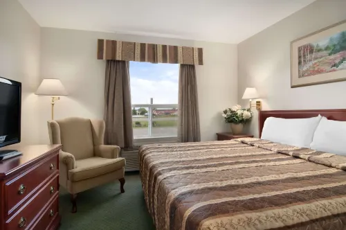 Travelodge by Wyndham Stony Plain Hotels in Stony Plain
