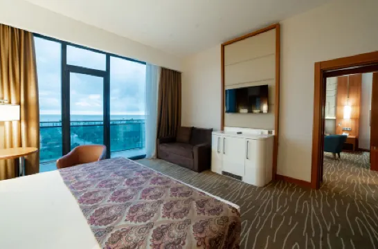 大貝拉吉奧巴統米會議與娛樂場酒店