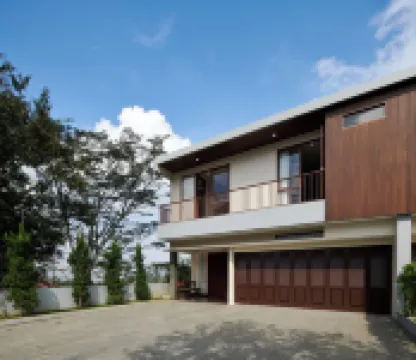 Anindya Hill View Villa 7 Bedrooms with a Private Heated Swimming Pool