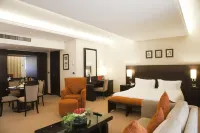 Ramada Plaza by Wyndham Beirut Raouche Các khách sạn ở 