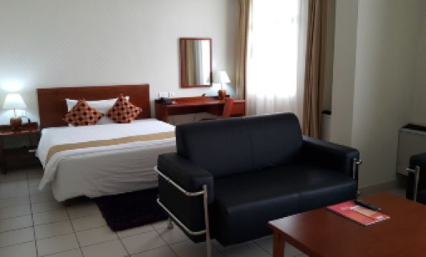 Tinapa Lakeside Hotel