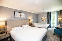 Eastwood Hall Hotels in Ripley