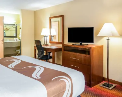 Quality Inn & Suites Albuquerque West Hôtels à : Albuquerque