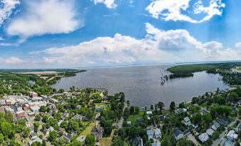 The Edenton Collection-Captain's Quarters Inn