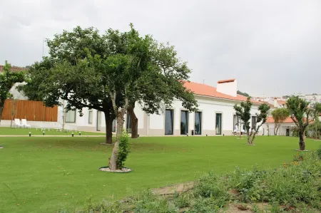 Portalegre Palace Отели рядом с достопримечательностью «Igreja Matriz de Monte da Pedra»