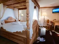 Hôtel de Ville Hotels near La Maison du Gruyere a Pringy