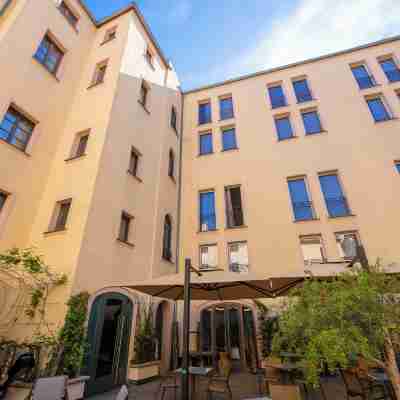 Hotel Pozzo di Borgo Hotel Exterior