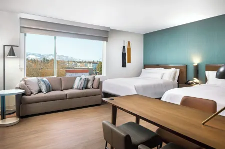 Element Reno Experience District Отели рядом с достопримечательностью «Парк Ранчо Сан Рафаел Офф-Лиш Дог»