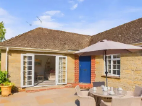 White Roses a Dog Friendly Retreat for Two Hotels in Bembridge