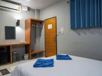 Leisure Hostel