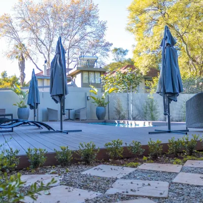 1945 on Kloof Guesthouse Отели рядом с достопримечательностью «Торговый центр Norwood Mall»