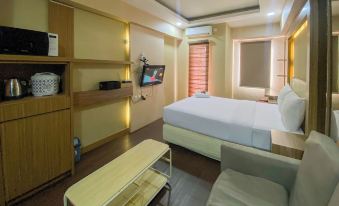 Best Choice Studio at Candiland Apartment
