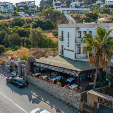 Queen Boutique Hotel