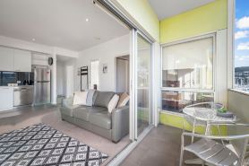 Bellerive Quay - 2 Bedroom Apartment - Free Parking - Free Wifi