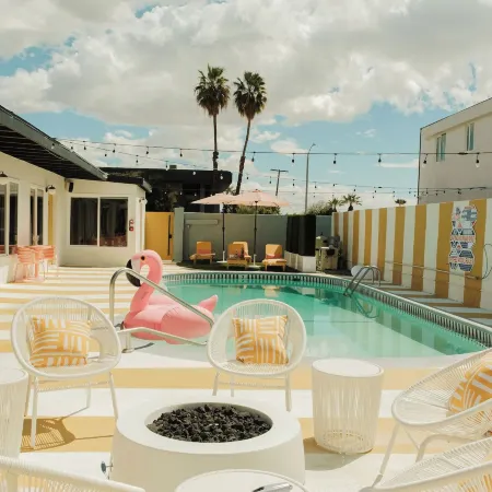 Mod Retreat in Vibrant Palm Springs