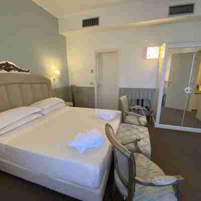 Jr Hotels Oriente Bari Rooms