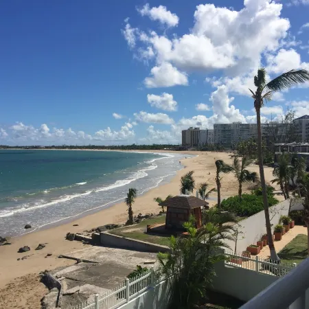 Amapola SeaSide Beach Front Apartment