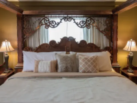 The Olde Mill Inn Bed & Breakfast Hotels in Middlesboro