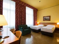 Hotel Post Wien Các khách sạn gần Đồng hồ Anker