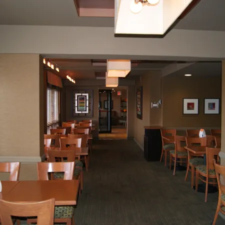 Quality Inn & Suites PE Trudeau Airport