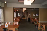 Quality Inn & Suites PE Trudeau Airport