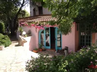 Hotel Scintilla Hôtels à proximité de : Spiaggia Li Cuppulati e Li Cucutti