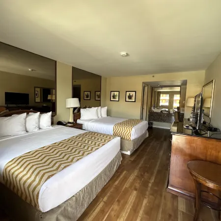 Travelodge by Wyndham Reno Downtown