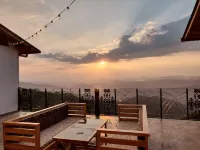 Parwati Retreat Hotels in Majkhali