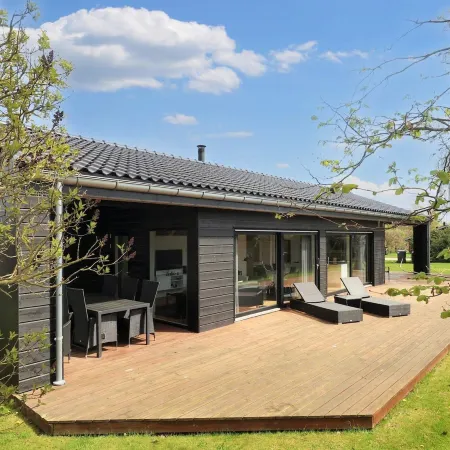 8 Person Holiday Home in Hadsund-by Traum
