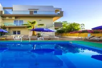 Kastro Apartments Hotels in Geropotamos