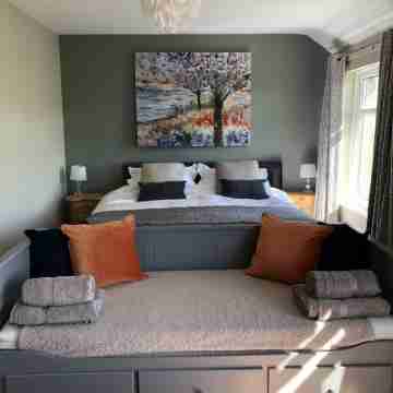 "A fabulous house in a beautiful part of the world" Rooms