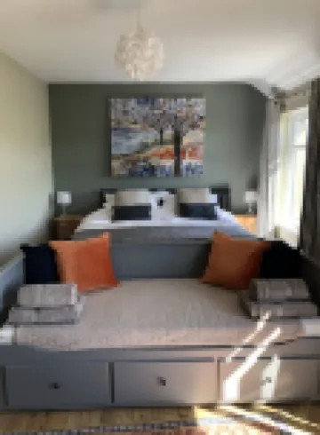 "A fabulous house in a beautiful part of the world" โรงแรมใน