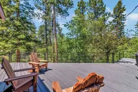 JR's Hideaway- Secluded Cabin on 3.5 acres in Northern Black Hills