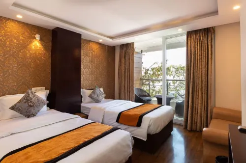 Leisure Cave, Mussoorie Hotels in Mussoorie