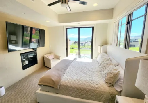 Stunning home with view for days