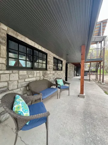 Enjoy this Private & Centrally Located 2 bed/2 bath Loft