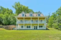Game Room and Gym Oasis - Stunning Mountain Retreat