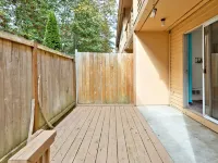 Stylish Kitchen and Smart TV Included - Modern Cozy Hideaway