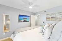 Gulf Front Views and Private Outdoor Deck - Stunning Coastal Oasis