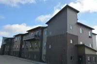 Roosevelt Inn & Suites Hotels in Watford City