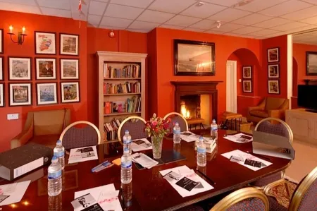 The Royal Harbour Hotel Отели в г. Рамсгит