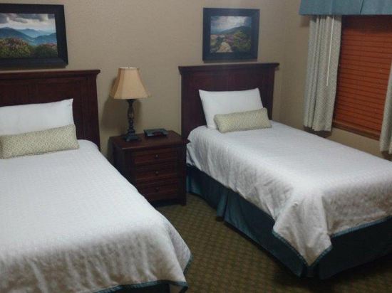 Tree Tops Resort - 2 Bedroom