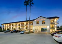 Hotel Huntington