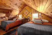 Pet Friendly NC Cabin with Beautiful Views and Hot Tub near West Jefferson.